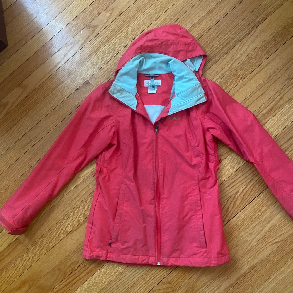 Women’s Columbia jacket